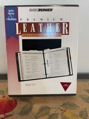 Day Runner Premium Leather Entrepreneur Edition Personal Organizer